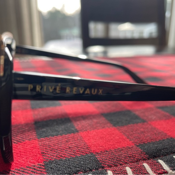 Prive Riveaux sunglasses - Picture 3 of 3